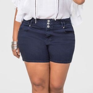 Ashley Stewart MEDIUM WASH 3 Button Jean Short Size 16